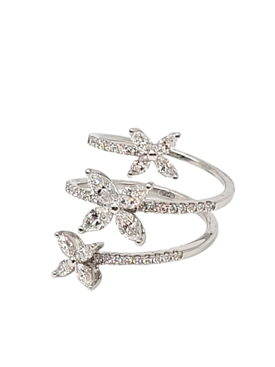 18k White Gold Triple bypass flower ring