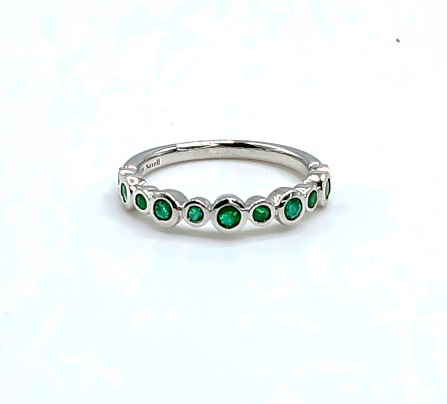 NoVell Emerald Ring in 18k White Gold