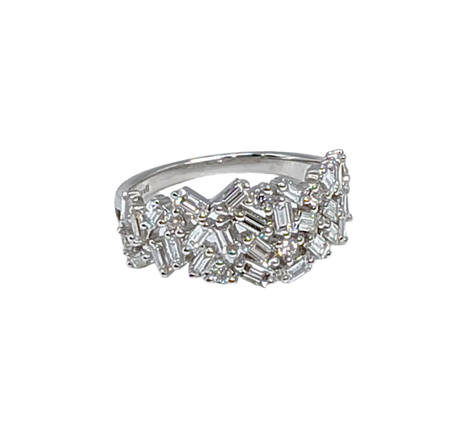 18k White Gold Diamond Ring