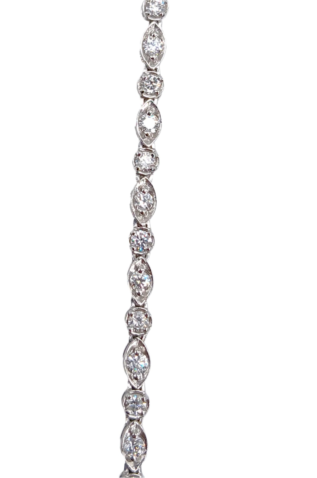 Ounce Collections 18 Karat White Gold Diamond Necklace