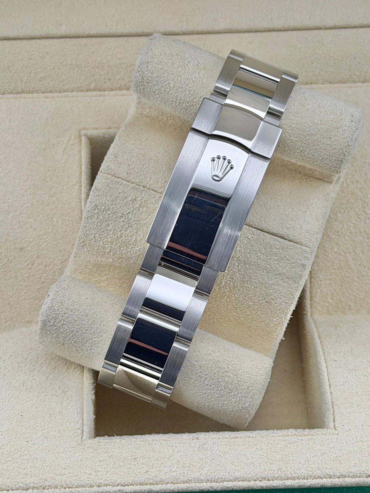 Rolex Date-Just 41 Azzurro Dial on Oyster 126300 Complete 2026