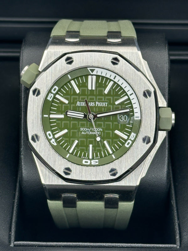 Audemars Piguet Royal Oak Offshore Diver Green 42mm, 15710ST, 2021 Box and Papers