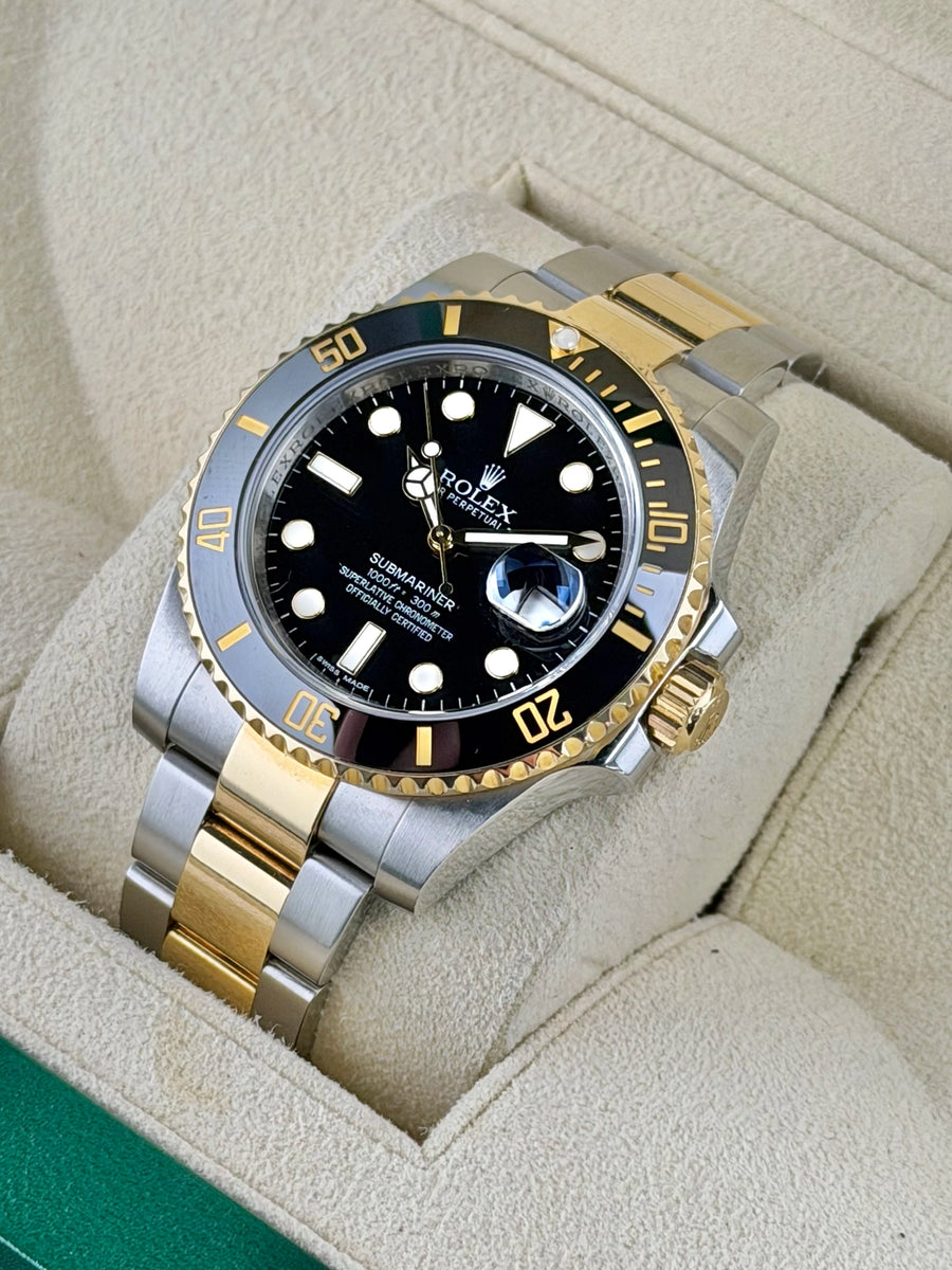 Rolex Submariner Black Dial on Oyster 116613LN with Box