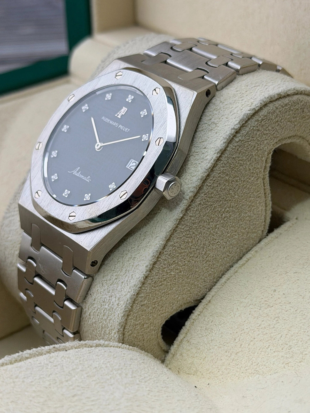 Audemars Piguet Royal Oak "Jumbo" Black Tapestry Diamond Dial on Bracelet 5402BC Archives 1980