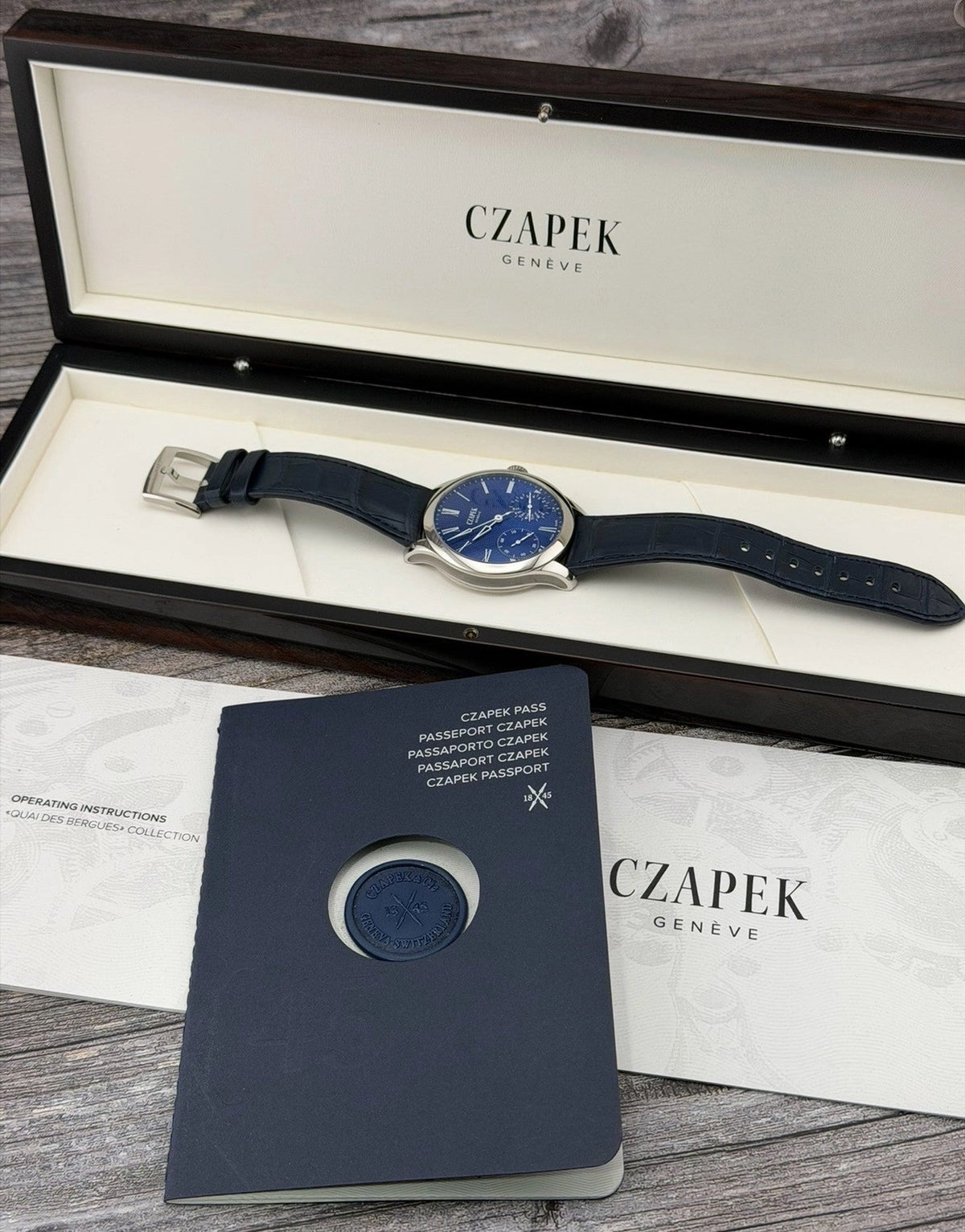 Czapek Quai Des Bergues Blue Dial on Leather Strap SAPPHIRE BLUE L Complete 2024