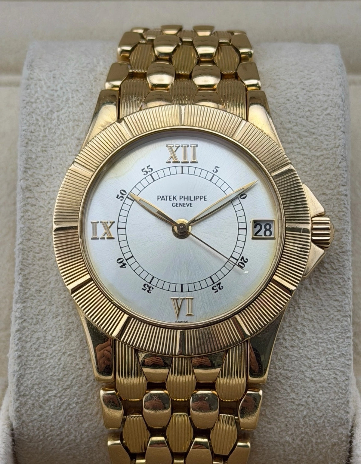 Patek Philippe Neptune Cream Dial on 18K Yellow Gold 5081 Complete Open Date