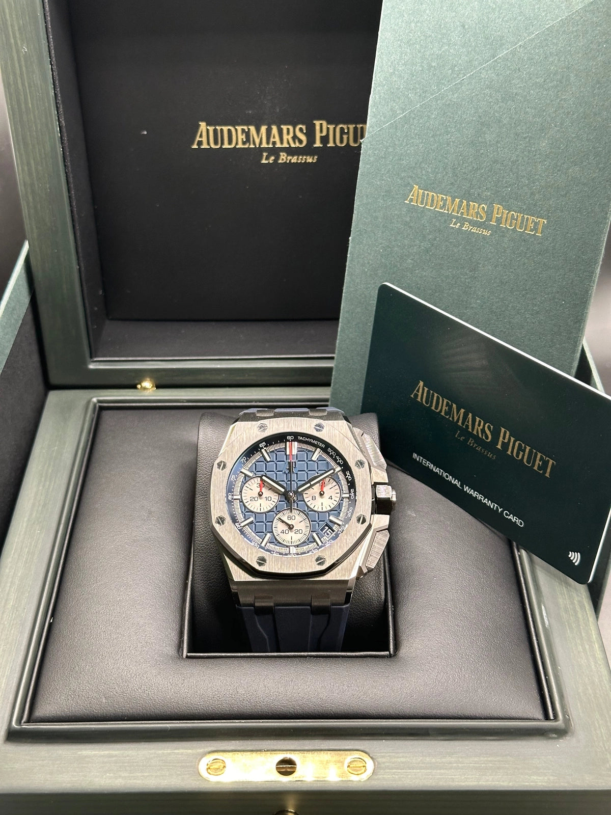 Audemars Piguet Royal Oak Offshore Selfwinding Chronograph Blue Dial on Rubber Strap 26420TI.OO.A027CA.01 Complete 2022