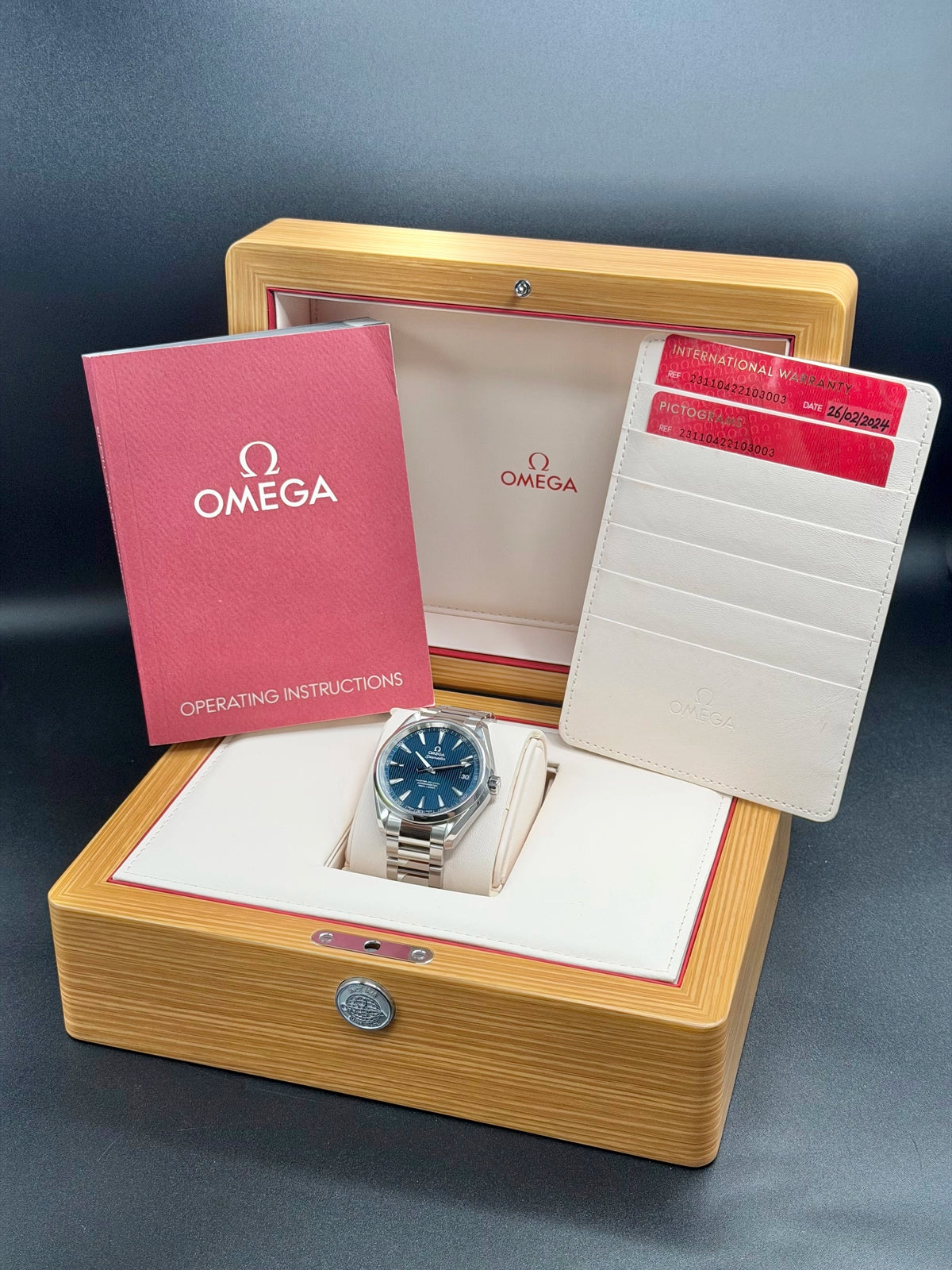 Omega Aqua Terra Blue Dial on Stainless Steel 231.10.42.21.03.003 Complete 2024