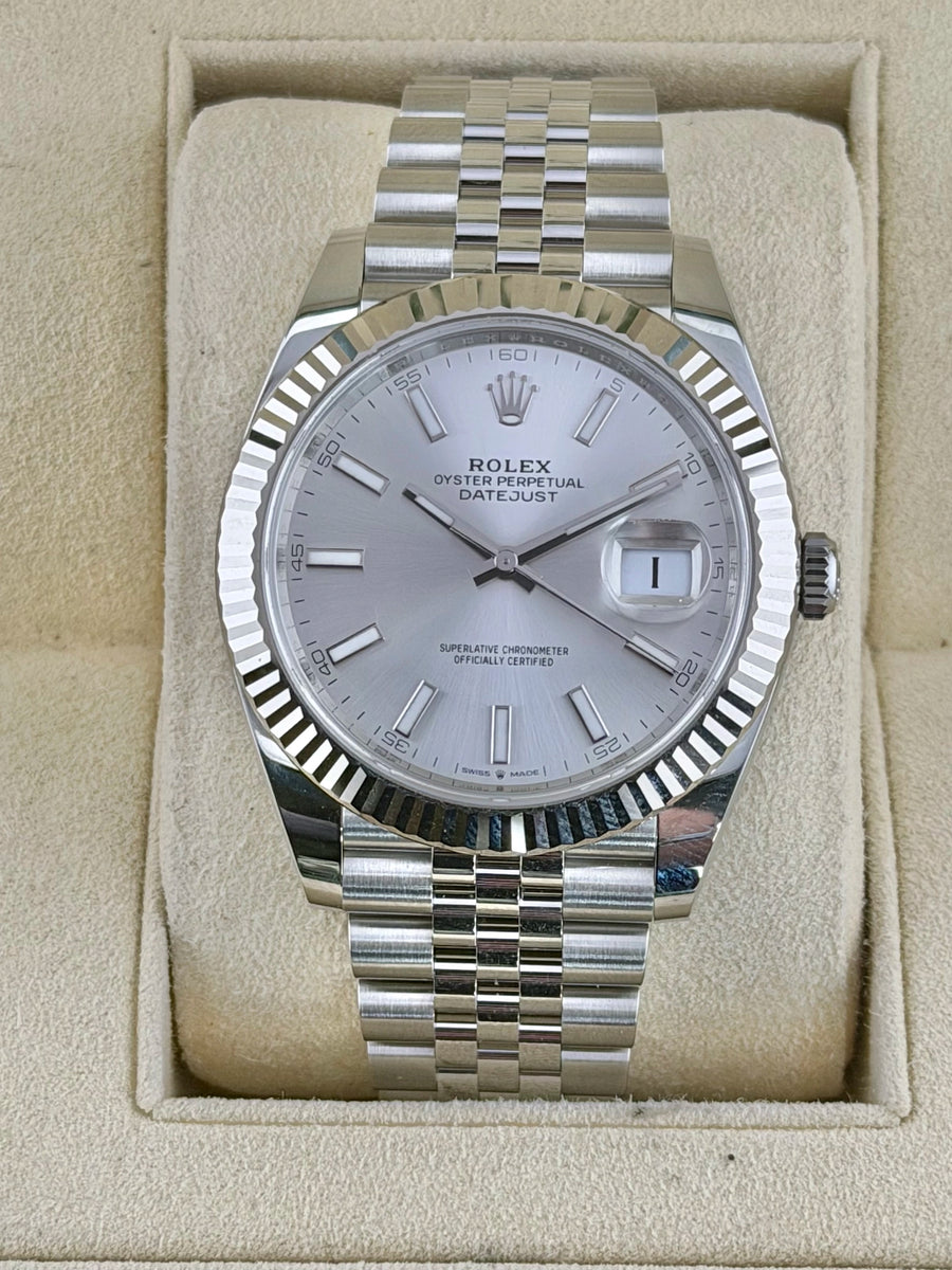 Rolex Datejust 41 Silver Index Dial on Jubilee 126334 Complete 2026
