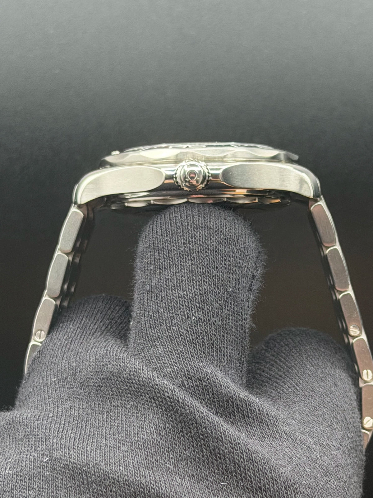 Omega Seamaster Diver 300M Co-Axial Master Chronometer Black Dial on Bracelet 210.30.42.20.01.001 Complete 2025