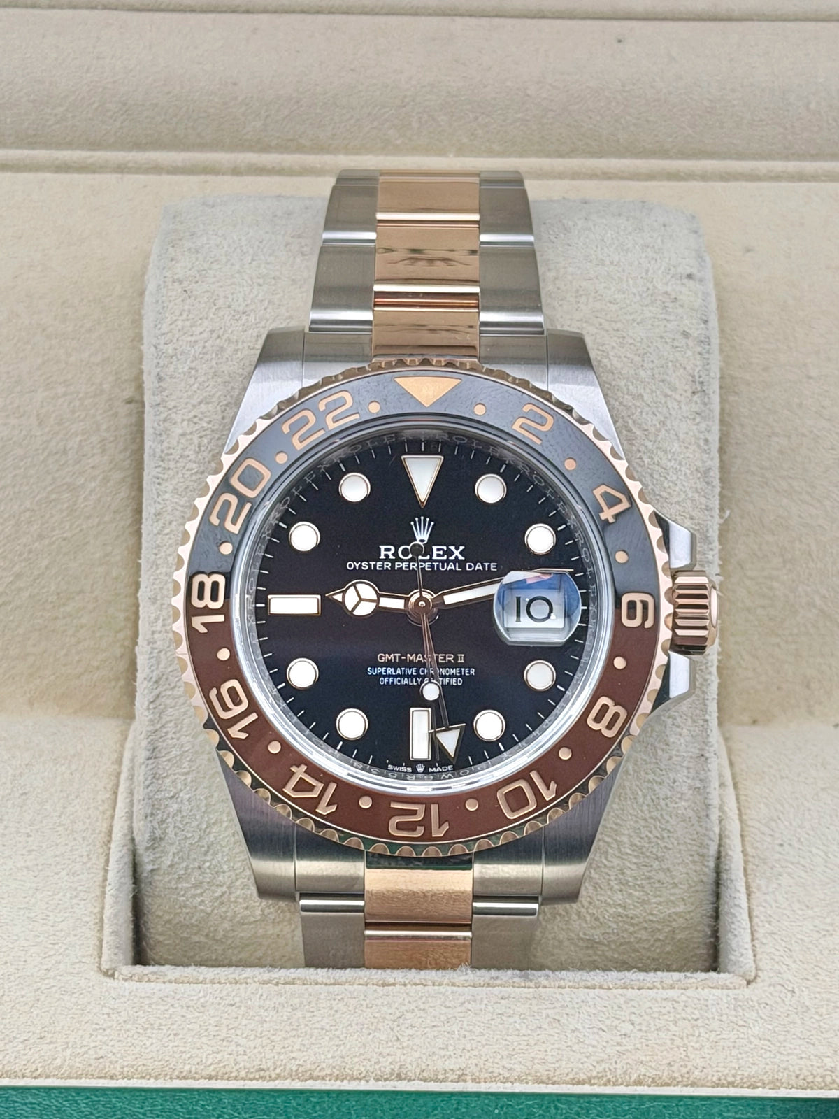 Rolex GMT-Master II "Root Beer" Black Dial on Oyster 126711CHNR Complete 2018