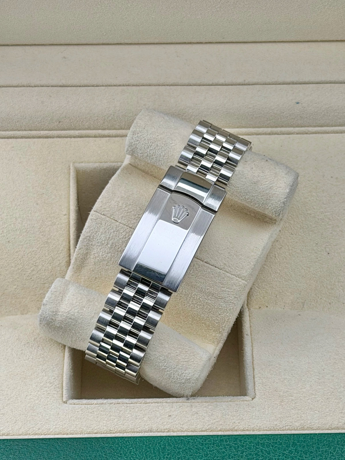 Rolex Datejust 41 Slate Green Roman Dial on Jubilee 126334 Complete 2022