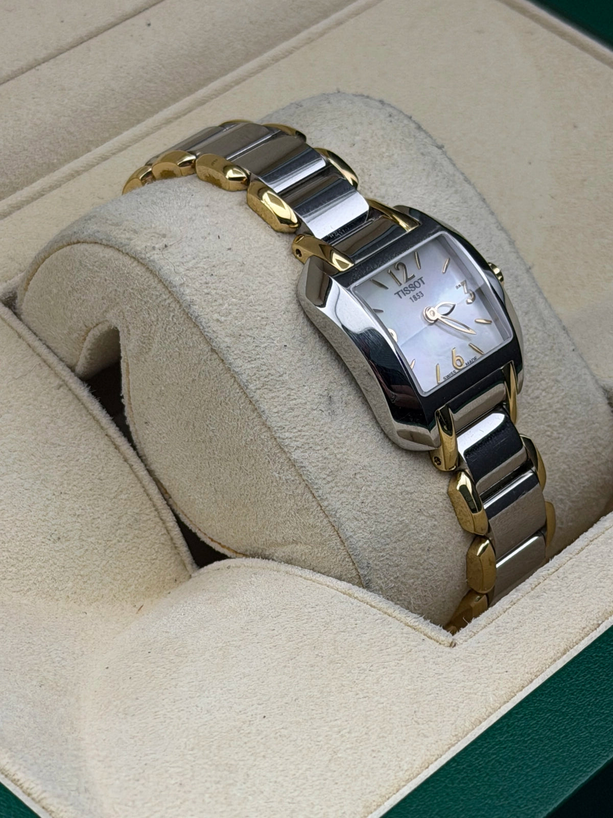 Tissot MOP Dial on T02.2.285.82