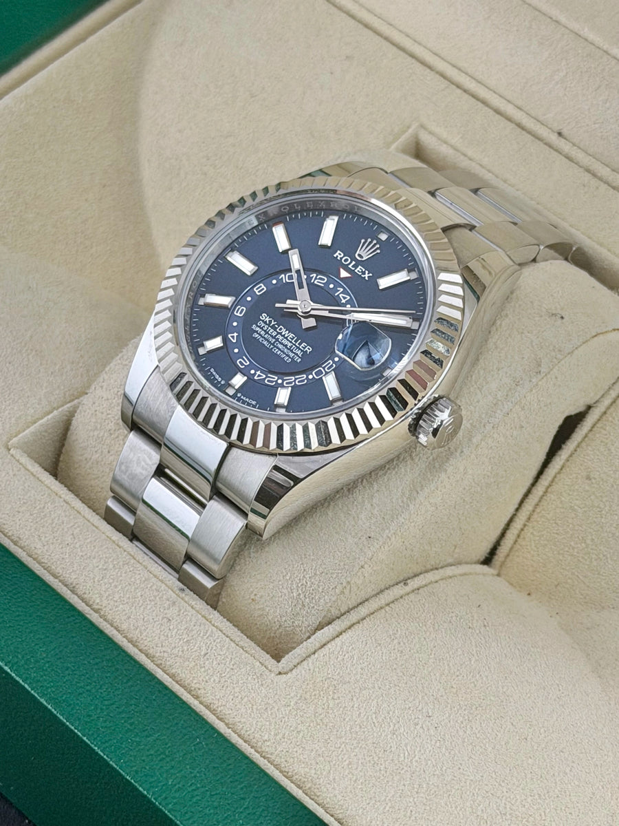 Rolex SkyDweller Blue Index Dial on Oyster 336934 Complete 2025