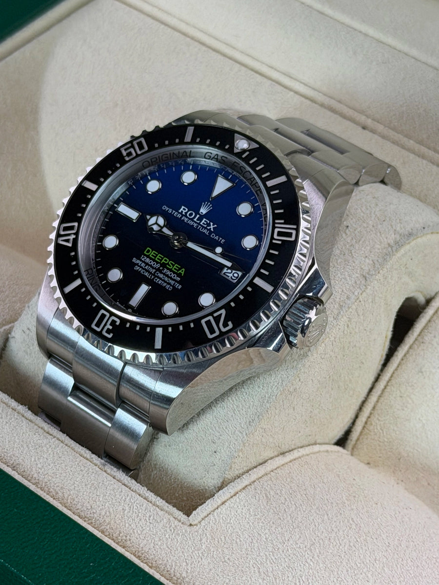 Rolex Sea-Dweller Deepsea James Cameron Blue Dial on Oyster 136660 Complete 2024