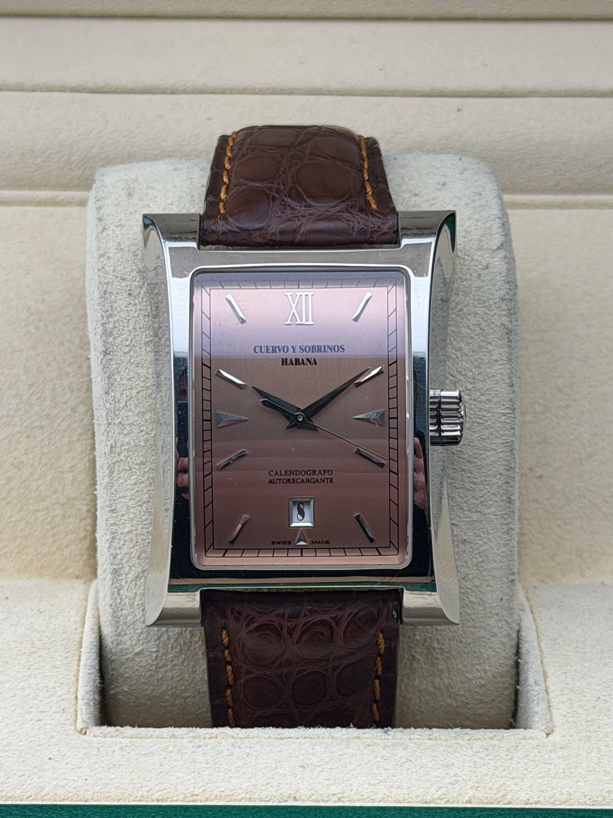 Cuervo Y Sobrinos Salmon Dial on A2412/1