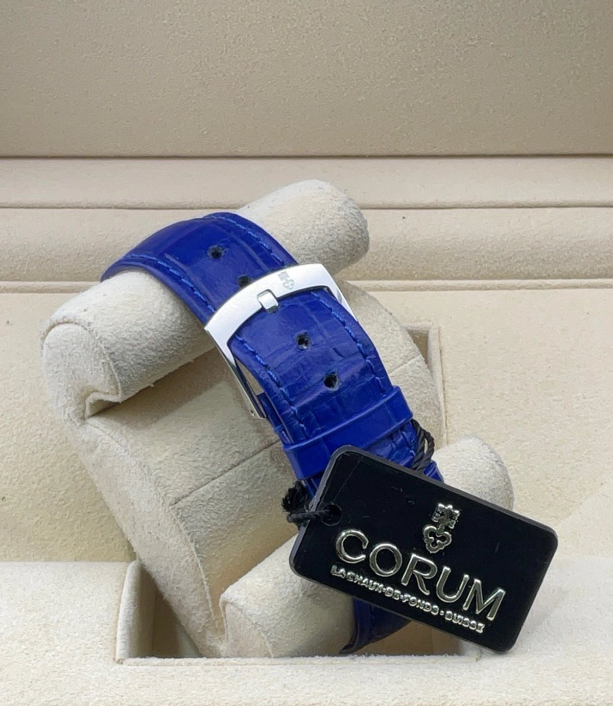 Corum La Grande Vie Blue Dial on 082.750.04/0063LG03