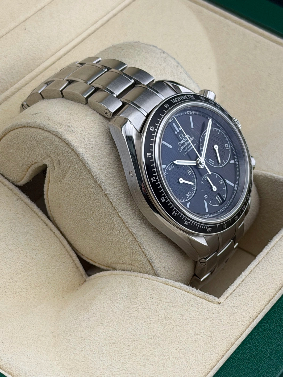 Omega Speedmaster Black Dial on Steel 326.30.40.50.01.001 Card 2016