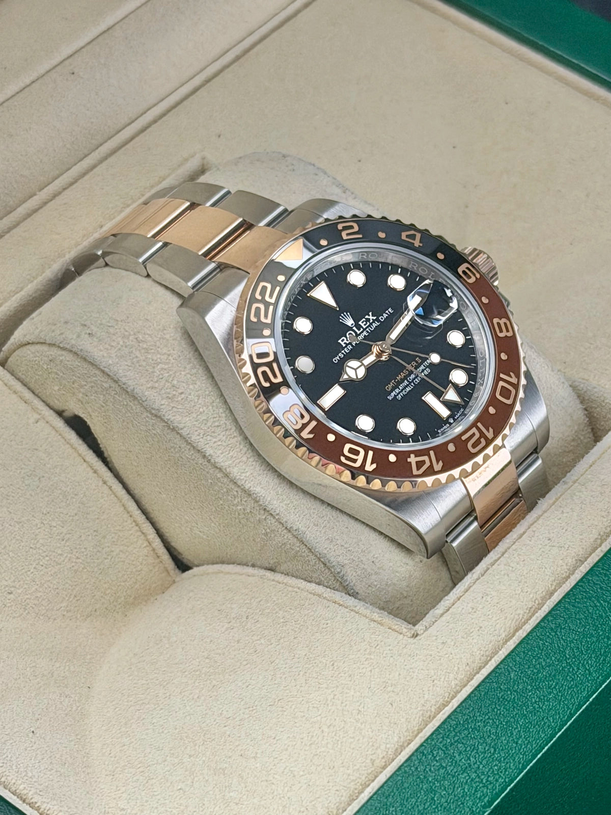 Rolex GMT-Master II "Root Beer" Black Dial on Oyster 126711CHNR Complete 2018