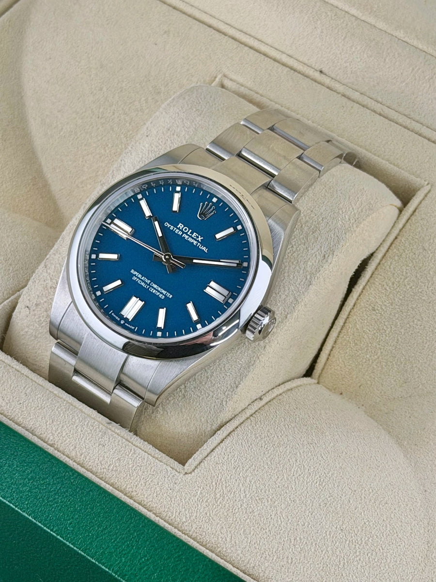 Rolex Oyster Perpetual 41 Blue Dial on Oyster 134300 Complete 2025