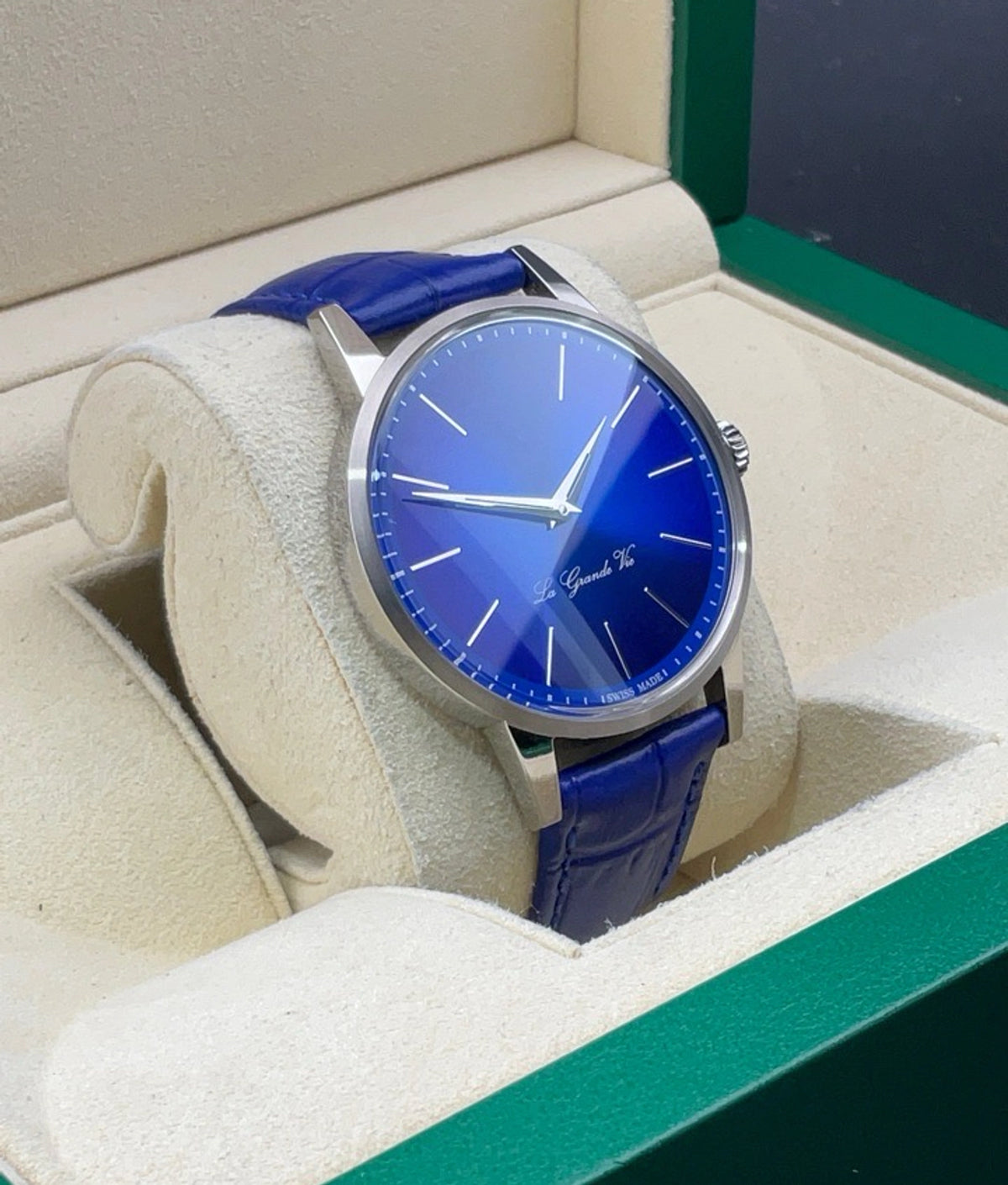 Corum La Grande Vie Blue Dial on 082.750.04/0063LG03